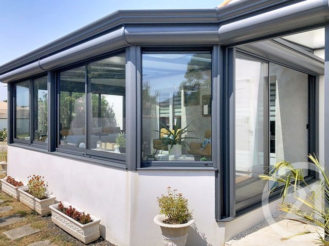 maison à vendre - 5 pièces - 142.0 m2 - TONNAY CHARENTE - 17 - POITOU-CHARENTES - Century 21 L'Arsenal