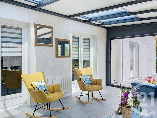 maison à vendre - 5 pièces - 142.0 m2 - TONNAY CHARENTE - 17 - POITOU-CHARENTES - Century 21 L'Arsenal