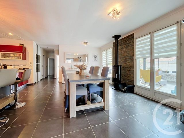 maison à vendre - 5 pièces - 142.0 m2 - TONNAY CHARENTE - 17 - POITOU-CHARENTES - Century 21 L'Arsenal