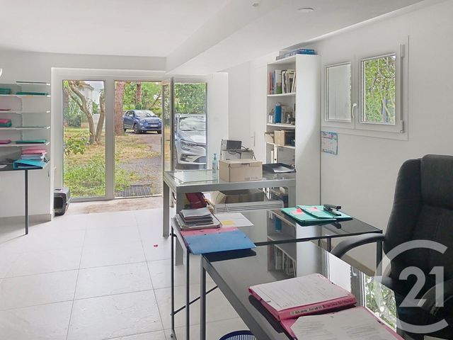 maison à vendre - 5 pièces - 167.0 m2 - ECHILLAIS - 17 - POITOU-CHARENTES - Century 21 L'Arsenal