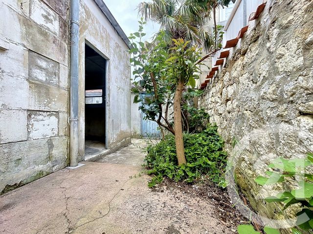 maison à vendre - 2 pièces - 57.6 m2 - ROCHEFORT - 17 - POITOU-CHARENTES - Century 21 L'Arsenal