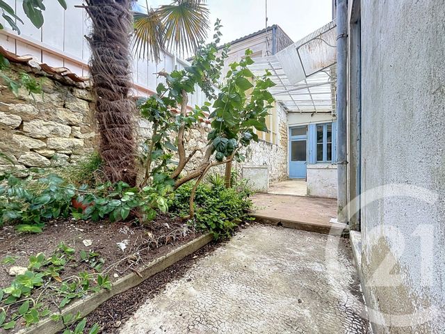 maison à vendre - 2 pièces - 57.6 m2 - ROCHEFORT - 17 - POITOU-CHARENTES - Century 21 L'Arsenal