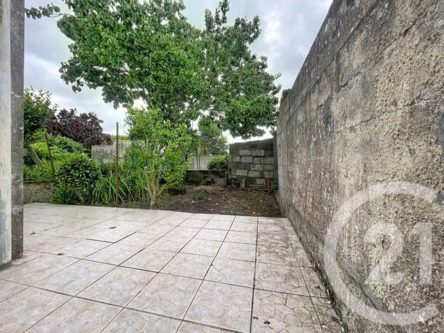 maison à vendre - 4 pièces - 79.49 m2 - ROCHEFORT - 17 - POITOU-CHARENTES - Century 21 L'Arsenal