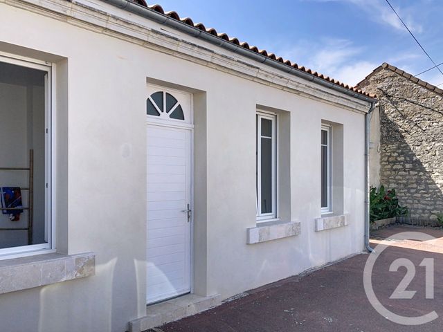 maison à vendre - 5 pièces - 97.0 m2 - ROCHEFORT - 17 - POITOU-CHARENTES - Century 21 L'Arsenal