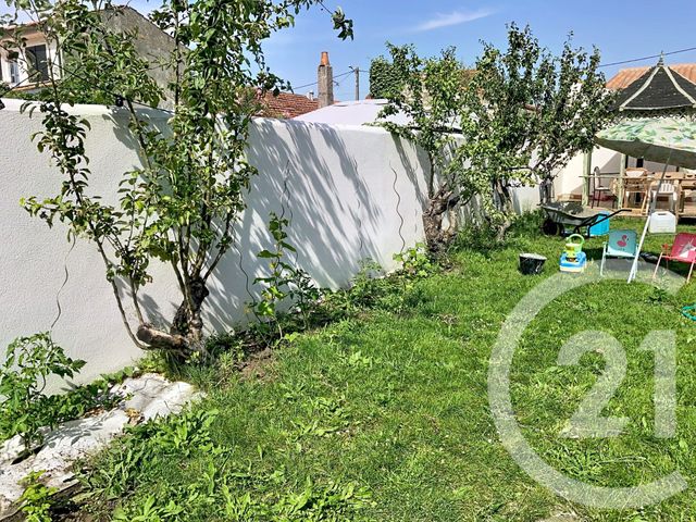 maison à vendre - 5 pièces - 97.0 m2 - ROCHEFORT - 17 - POITOU-CHARENTES - Century 21 L'Arsenal