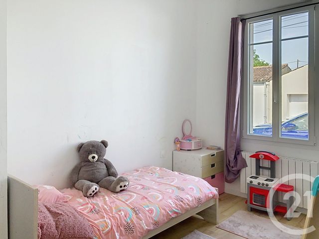 maison à vendre - 5 pièces - 97.0 m2 - ROCHEFORT - 17 - POITOU-CHARENTES - Century 21 L'Arsenal