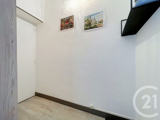 Appartement à vendre - 2 pièces - 37.3 m2 - ROCHEFORT - 17 - POITOU-CHARENTES - Century 21 L'Arsenal