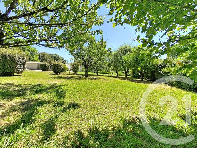 maison à vendre - 7 pièces - 217.0 m2 - VERGEROUX - 17 - POITOU-CHARENTES - Century 21 L'Arsenal