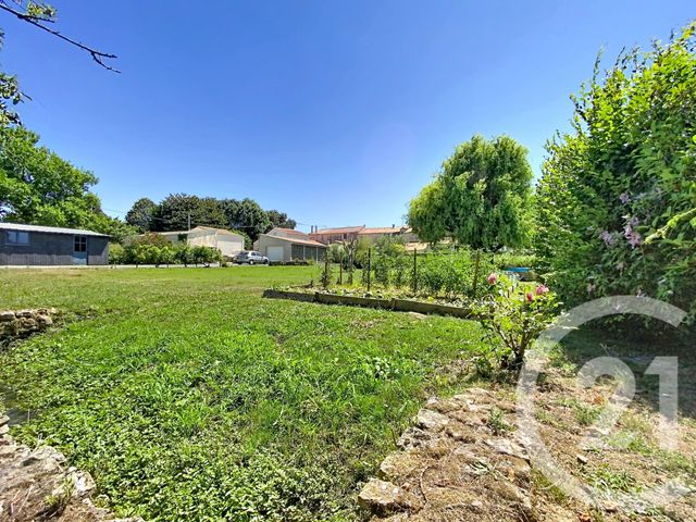 maison à vendre - 7 pièces - 217.0 m2 - VERGEROUX - 17 - POITOU-CHARENTES - Century 21 L'Arsenal