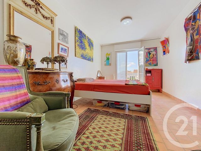 maison à vendre - 5 pièces - 160.0 m2 - TONNAY CHARENTE - 17 - POITOU-CHARENTES - Century 21 L'Arsenal