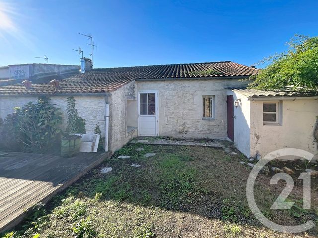 maison à vendre - 5 pièces - 112.0 m2 - ROCHEFORT - 17 - POITOU-CHARENTES - Century 21 L'Arsenal