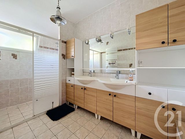 maison à vendre - 5 pièces - 112.0 m2 - ROCHEFORT - 17 - POITOU-CHARENTES - Century 21 L'Arsenal