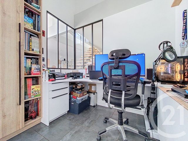 Appartement F5 à vendre - 5 pièces - 131.31 m2 - ROCHEFORT - 17 - POITOU-CHARENTES - Century 21 L'Arsenal