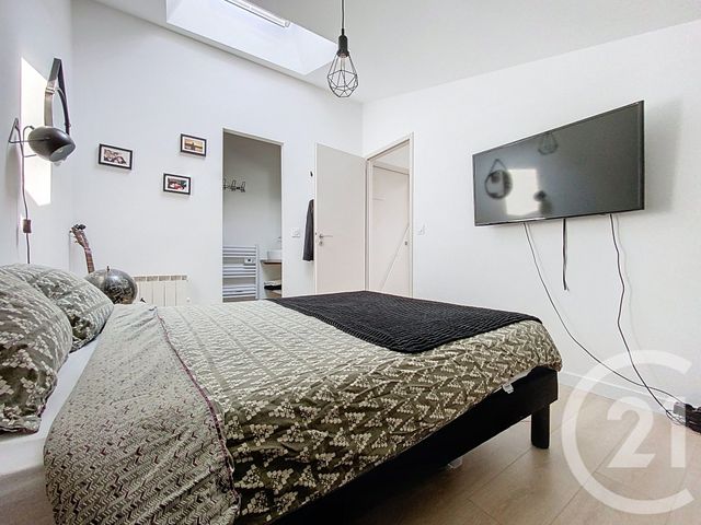 Appartement F5 à vendre - 5 pièces - 131.31 m2 - ROCHEFORT - 17 - POITOU-CHARENTES - Century 21 L'Arsenal