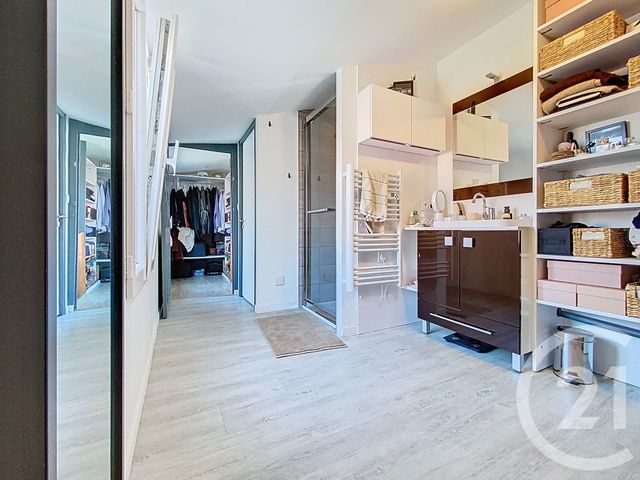 Appartement F5 à vendre - 5 pièces - 131.31 m2 - ROCHEFORT - 17 - POITOU-CHARENTES - Century 21 L'Arsenal