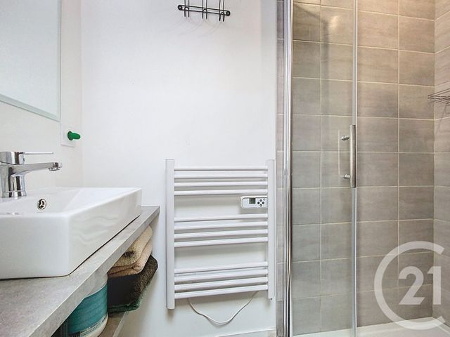 Appartement F5 à vendre - 5 pièces - 131.31 m2 - ROCHEFORT - 17 - POITOU-CHARENTES - Century 21 L'Arsenal
